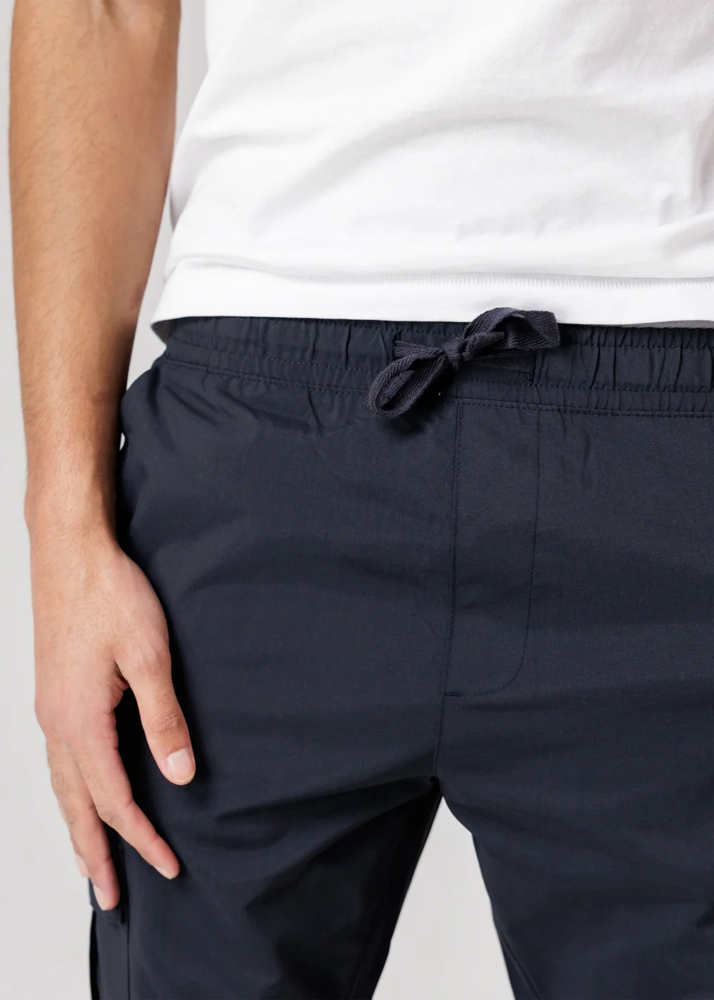 French Connection Navy Nylon Tech Cuffed Cargo Trousers - L Image 3