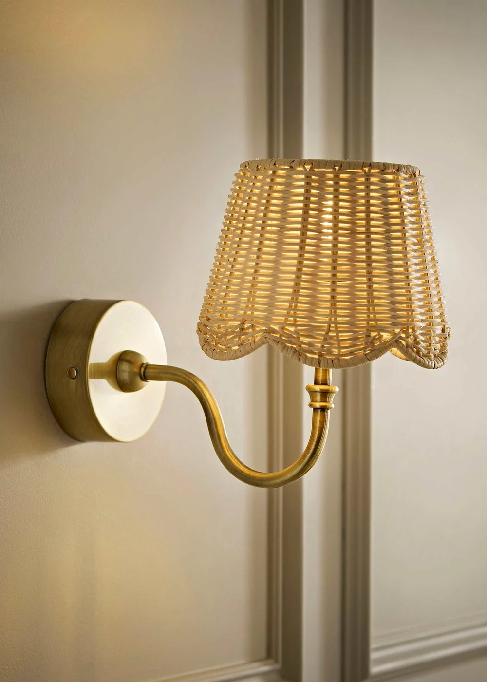 ValueLights Lowe Brushed Gold Rechargeable Wall Light Base with Rattan Taper Shade - One Size Image 1