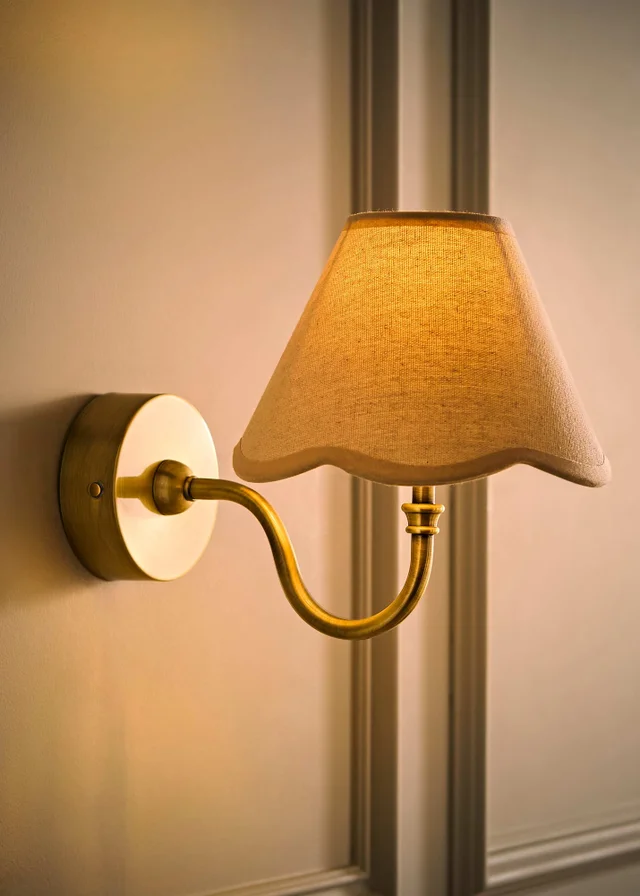 ValueLights Lowe Brushed Gold Rechargeable Wall Light Base with Scallop Trim Natural Shade