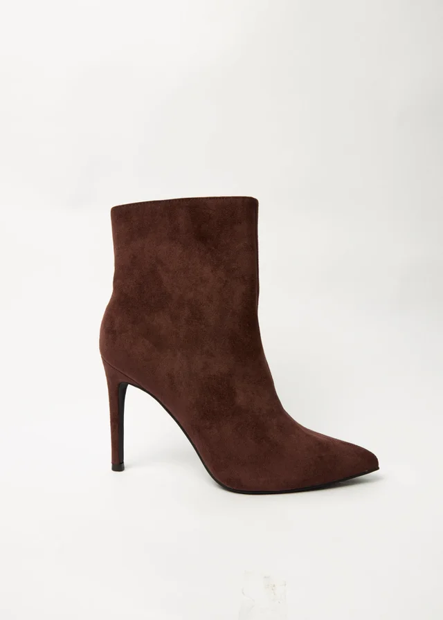 Blue Vanilla Brown Pointed Toe High Heel Boots