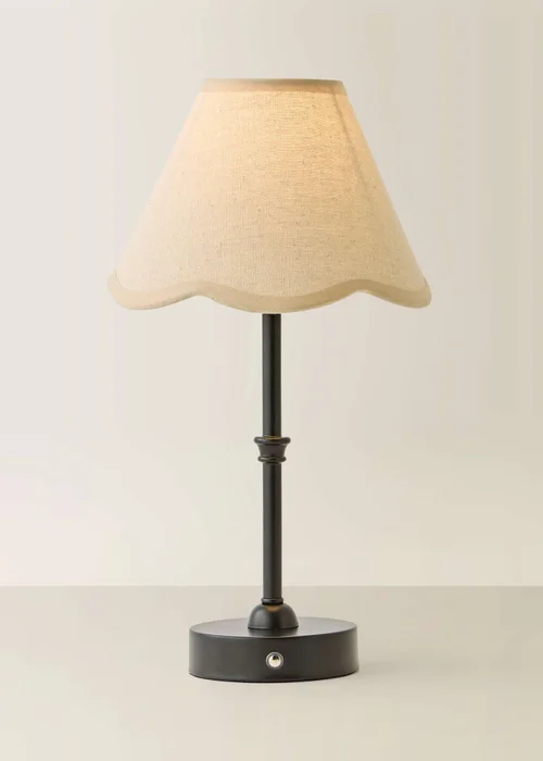 ValueLights Lowe Matte Black Rechargeable Table Lamp with Scallop Trim Natural Shade - One Size Image 4