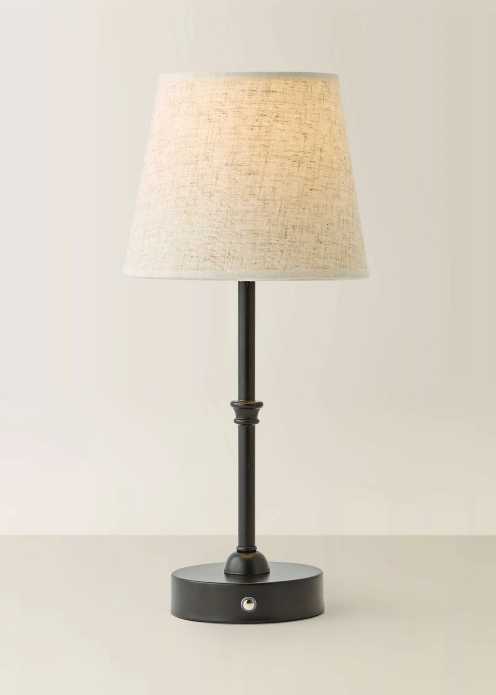 ValueLights Lowe Matte Black Rechargeable Table Lamp with Linen Taper Shade - One Size Image 3