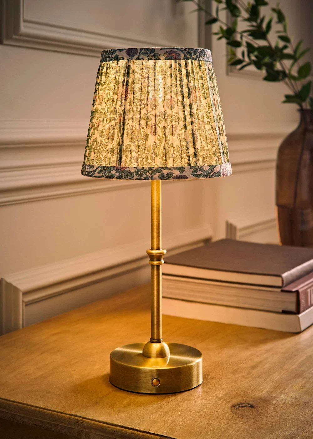 ValueLights Lowe Brushed Gold Rechargeable Table Light Base with Floral Pleated Shade - One Size Image 2