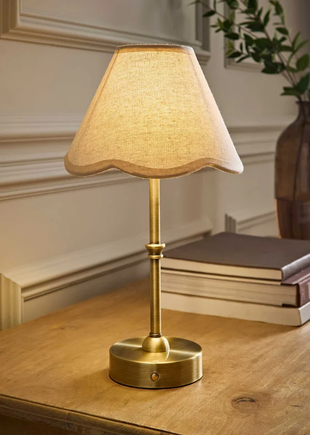 ValueLights Lowe Brushed Gold Rechargeable Table Light Base with Scallop Trim Natural Shade