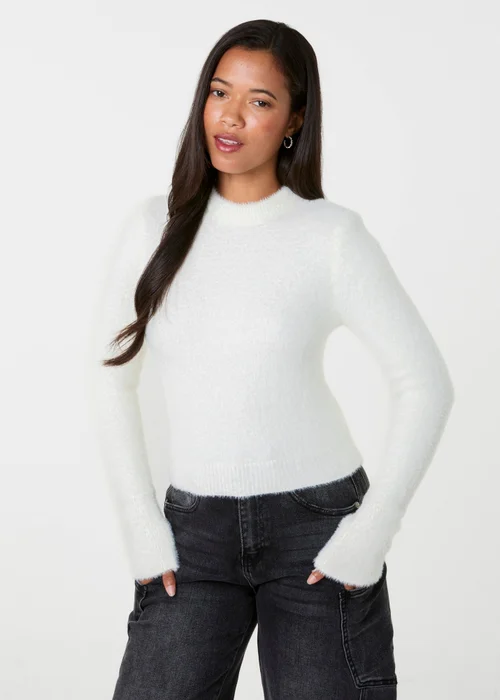 Pink Vanilla Ivory Fluffy Knit Cropped Jumper - M/L Image 1