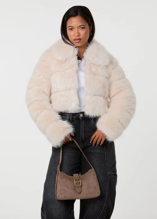 Pink Vanilla Cream Faux Fur Cropped Coat - M/L Image 2