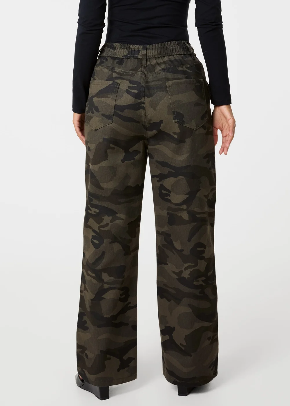 Pink Vanilla Khaki Camo Drawstring Trousers - M Image 4