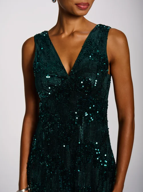 Jolie Moi Dark Green V-Neck Sequin Embellished Velvet Midi Dress - 14 Image 2