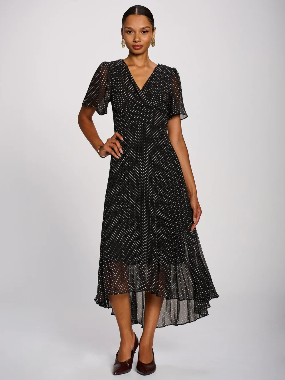 Jolie Moi Black Spot Angel Sleeve Pleated Chiffon Maxi Dress - 18 Image 5