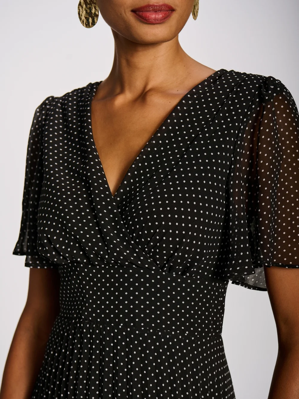 Jolie Moi Black Spot Angel Sleeve Pleated Chiffon Maxi Dress - 18 Image 2