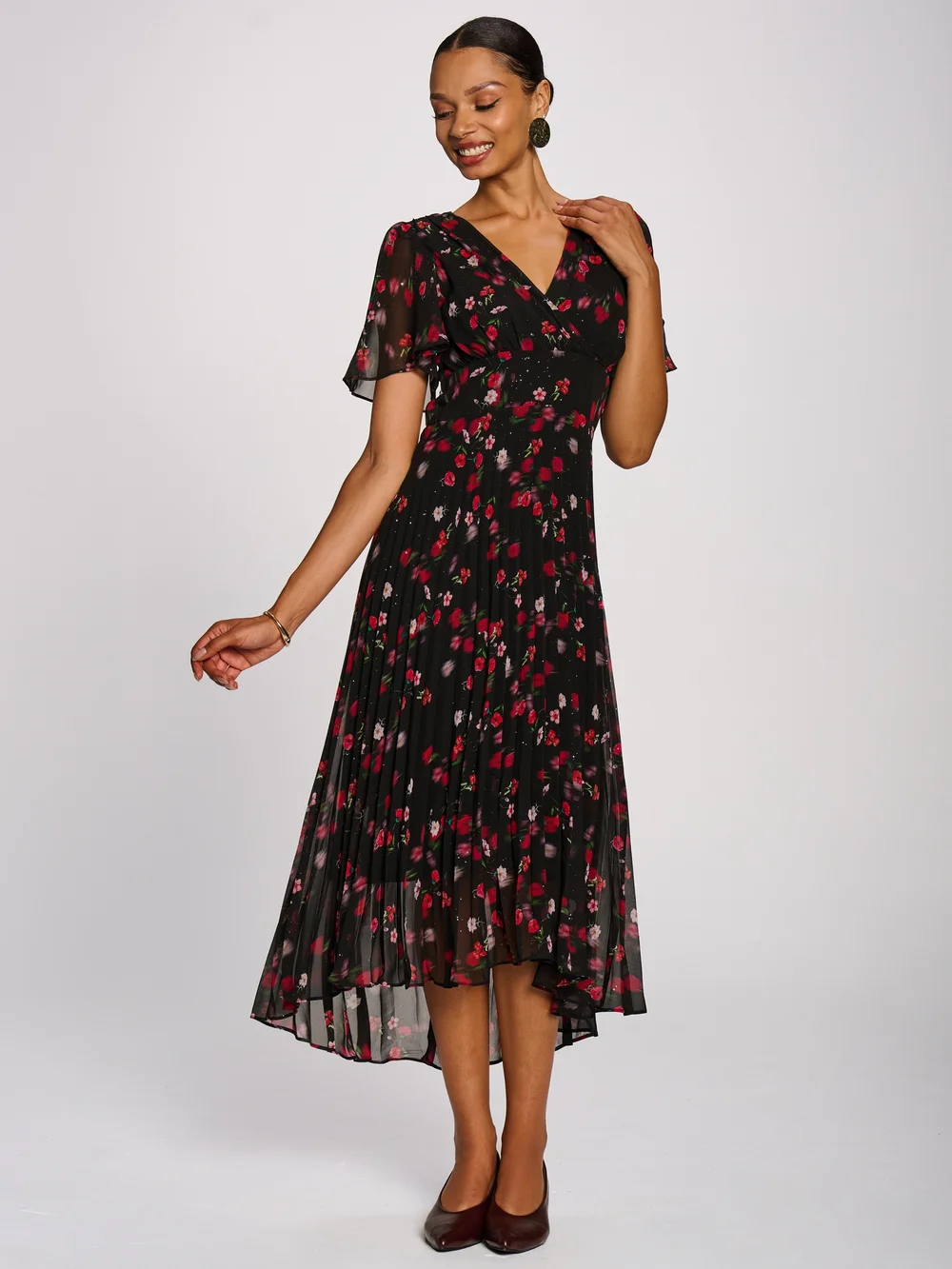 Jolie Moi Red Floral Chiffon Pleated Maxi Dress - 22 Image 3