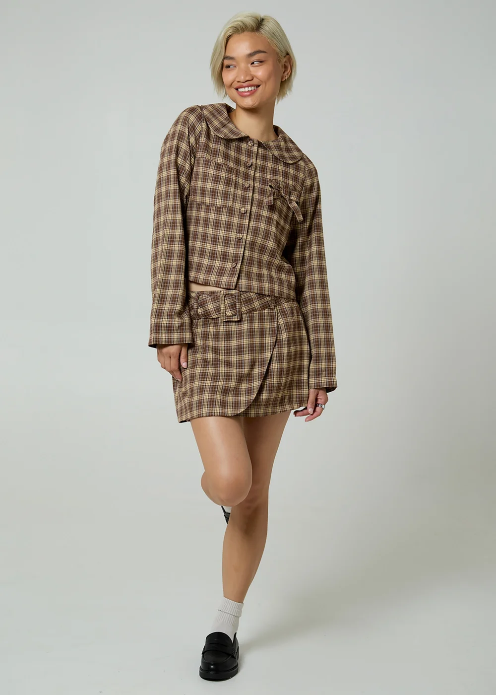 Neon Rose Brown Plaid Check A-Line Wrap Front Mini Skirt - M Image 4