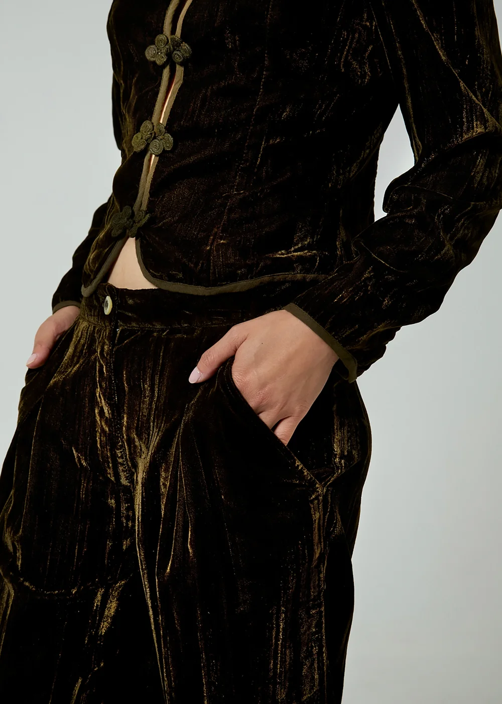 Neon Rose Olive Velvet Wide Leg High Waist Pleated Trousers - L Image 3