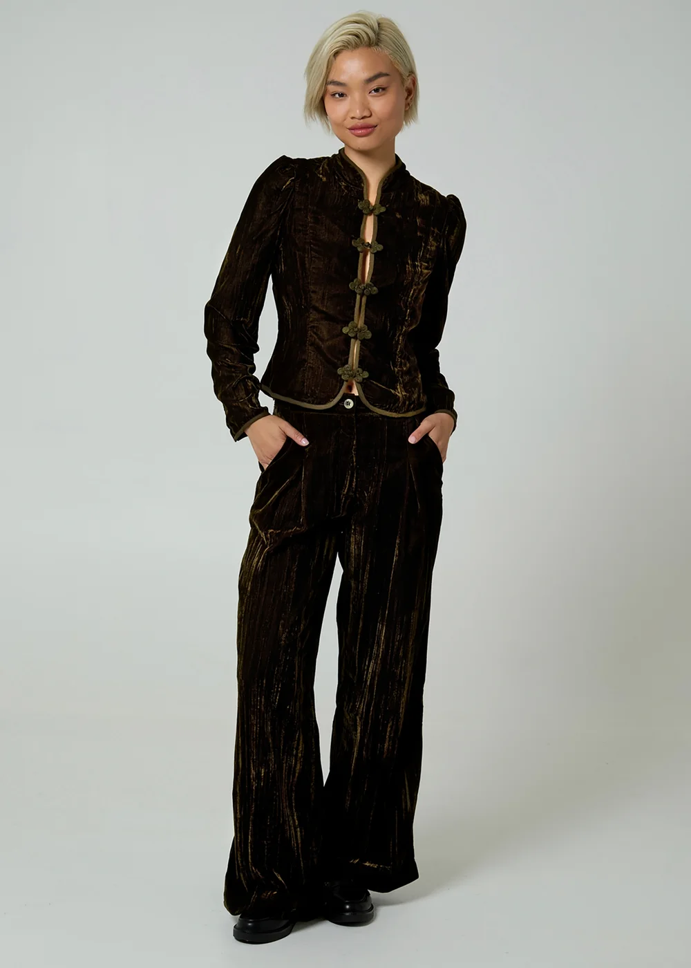 Neon Rose Olive Velvet Wide Leg High Waist Pleated Trousers - L Image 4