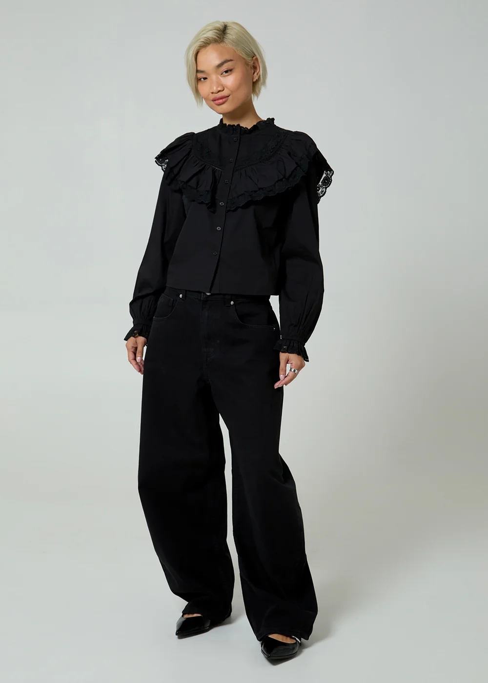 Neon Rose Black Cotton Frill Collar Poplin Long Sleeve Boxy-Fit Blouse - XS Image 4