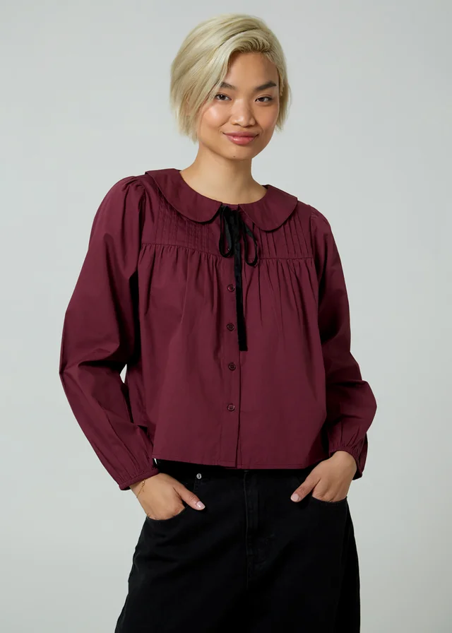 Neon Rose Burgundy Peter Pan Collar Long Balloon Sleeve Velvet Neck Tie Blouse