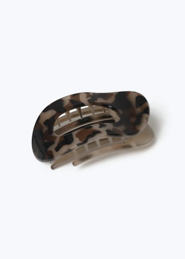 Muse Brown Matte Claw Clip