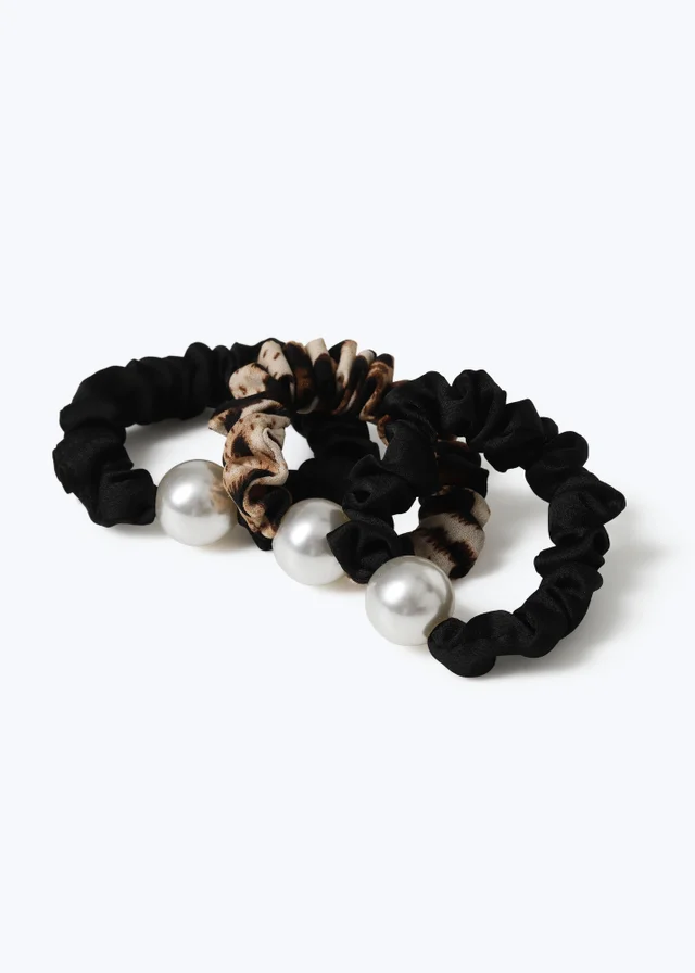Muse 3 Pack Leopard and Black Pearl Scrunchie