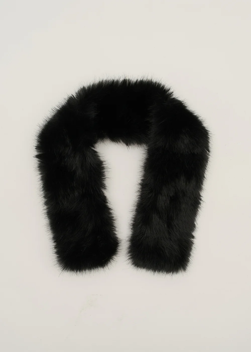 Gini London Black Two Tone Faux Fur Stole - One Size Image 2