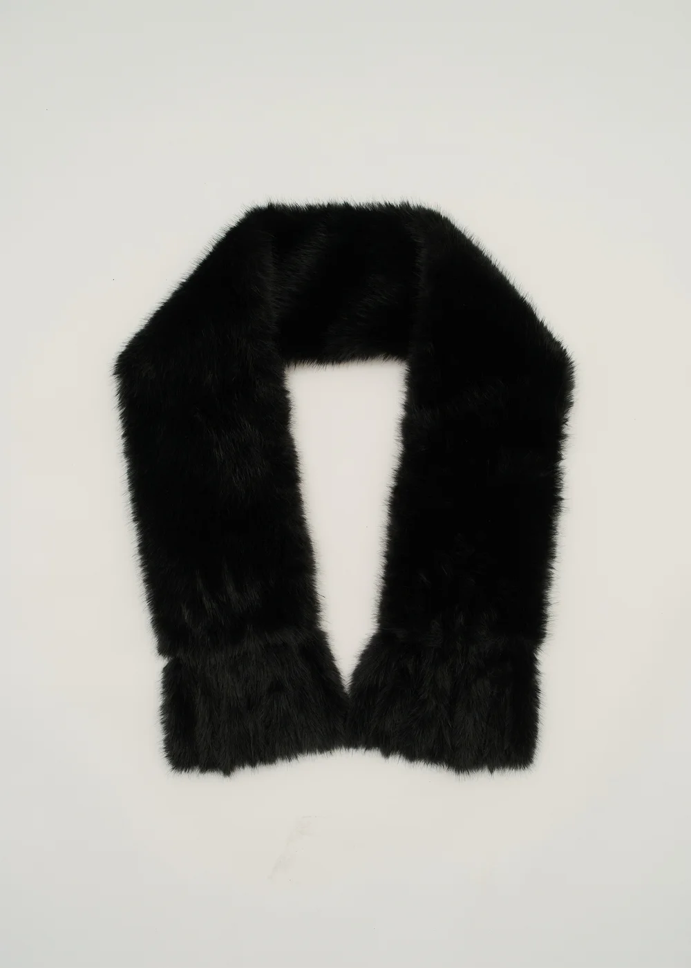 Gini London Black Faux Fur Tassel Scarf - One Size Image 3