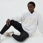 Hoodies & Sweatshirts