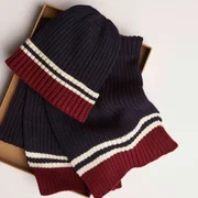 Hats, Scarves & Gloves