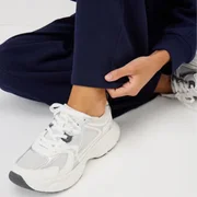 Trainers & Pumps