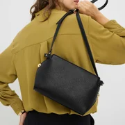 Cross body bags
