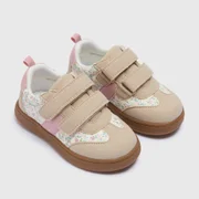 Trainers & Pumps