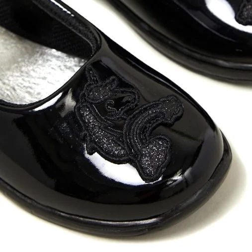 Scuff Resistant